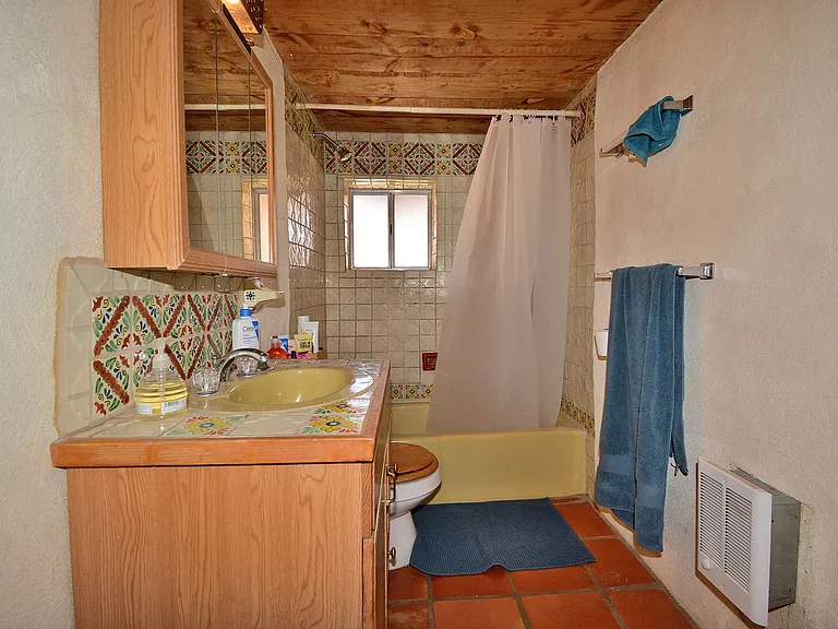 142 Duran St #3 — Photo 17