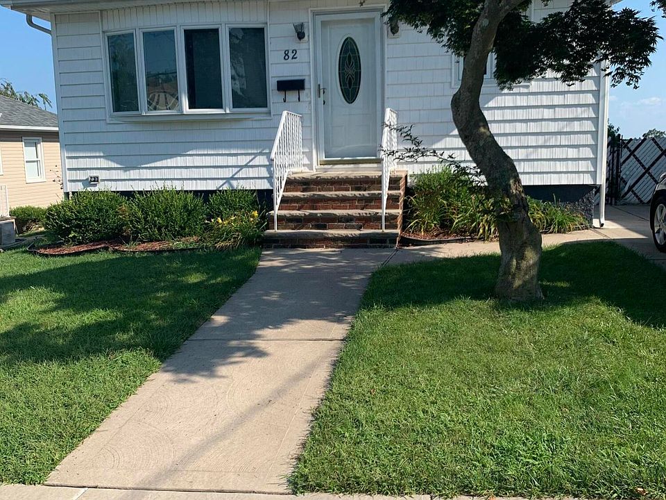 82 Saint Stephens Pl, Staten Island, NY 10306 Zillow