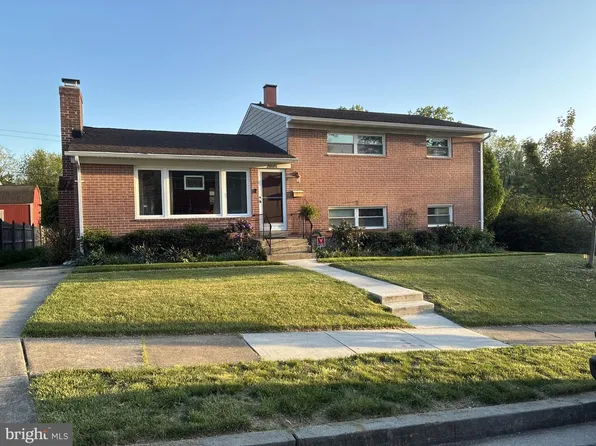 2005 Helmsby Rd, Catonsville, MD 21228