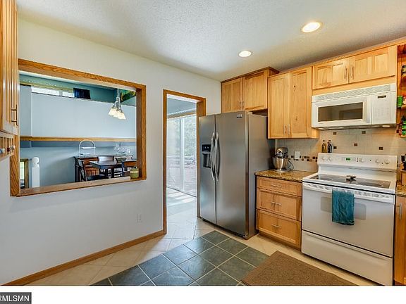 5th image of 4310 Goldenrod Ln N