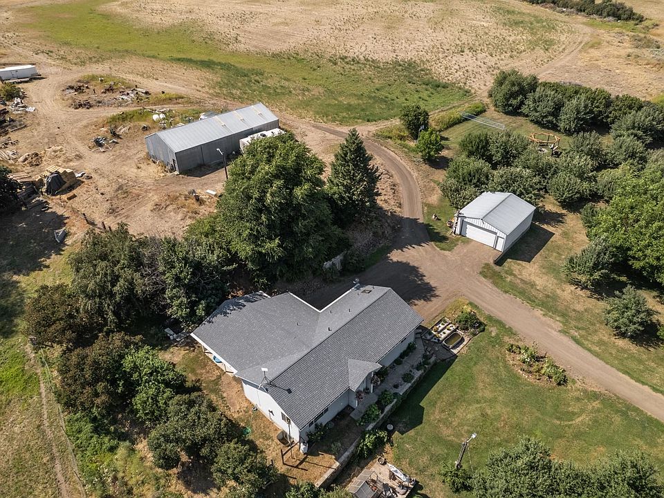 6215 N Wood Rd, Reardan, WA 99029 Zillow