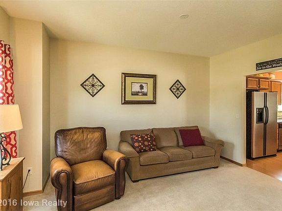 3rd image of 6906 Lewis Carroll Ct