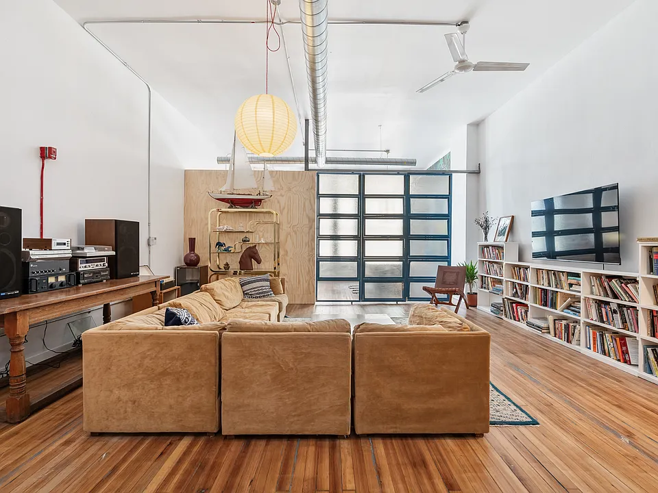 1016 5th Ave #2