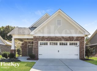 1414 Woodridge Pl, Gardendale, AL 35071