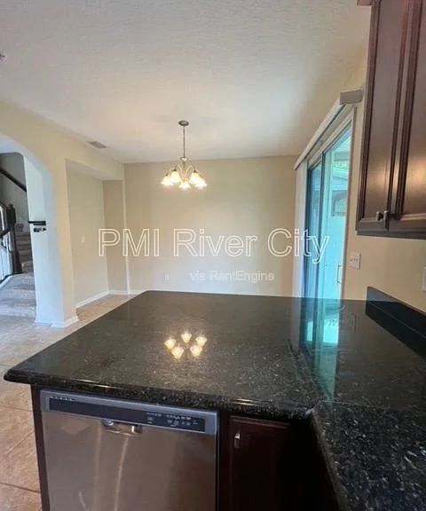 46 Paradas Pl — Photo 5