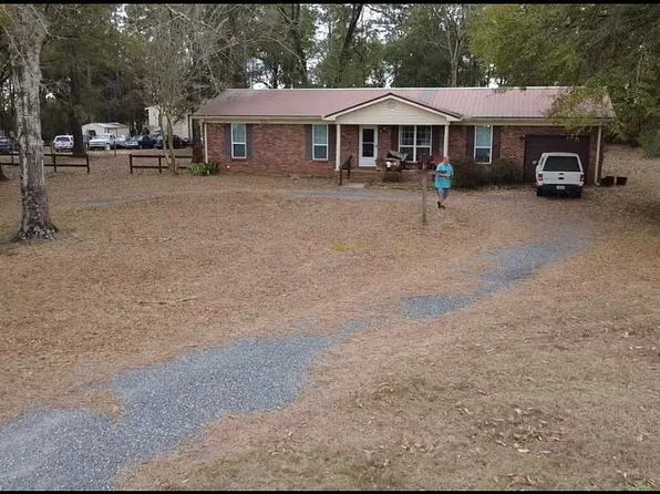 1496 Greenwood Rd, Baker, FL 32531