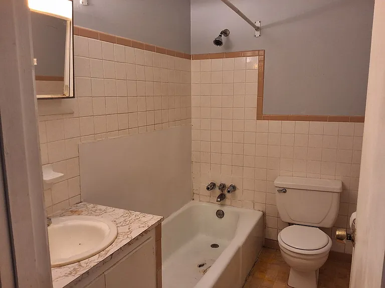1140 Evelyn Dr — Photo 6