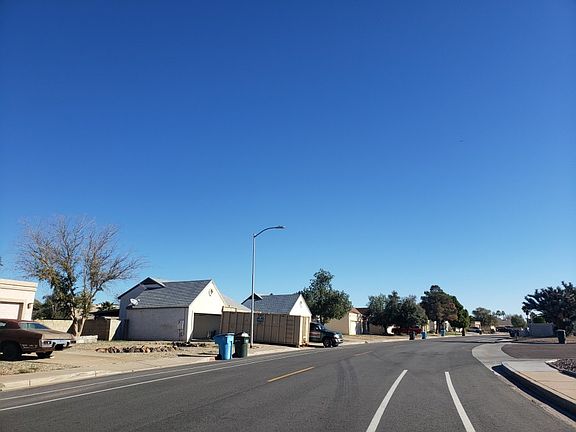 4th image of 19042 N 47th Ave