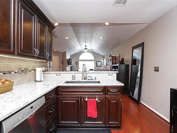 3rd image of 6022 NE Kensington Ct #15-D