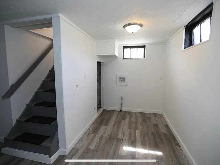 2107 Avenue D — Photo 21