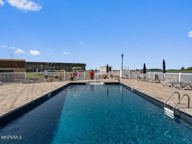 1340 Ocean Ave #35 — Photo 33