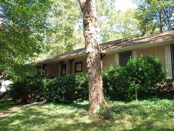 2nd image of 4736 Kellogg Dr