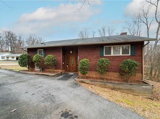 7185 Dogwood Cir, Thomasville, NC 27360