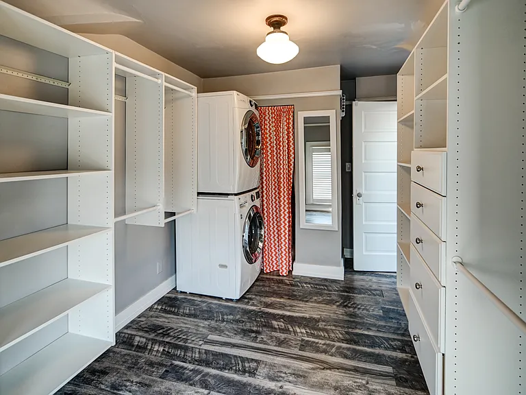 15 E Gilman St #7 — Photo 16