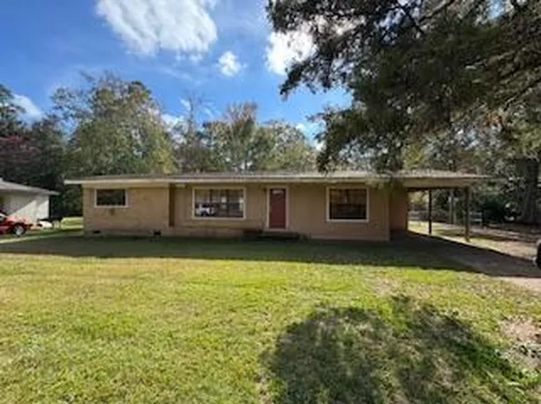 2010 Brooklane Dr, Hattiesburg, MS 39401