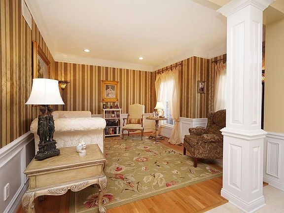 4th image of 6617 Palmetto Dr