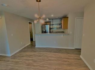 45746 S Stonewood Rd #182, Canton, MI 48187
