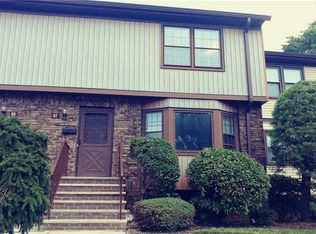 67 Highview Dr, Woodbridge, NJ