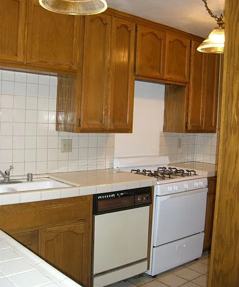 17200 Newhope St #110 — Photo 3