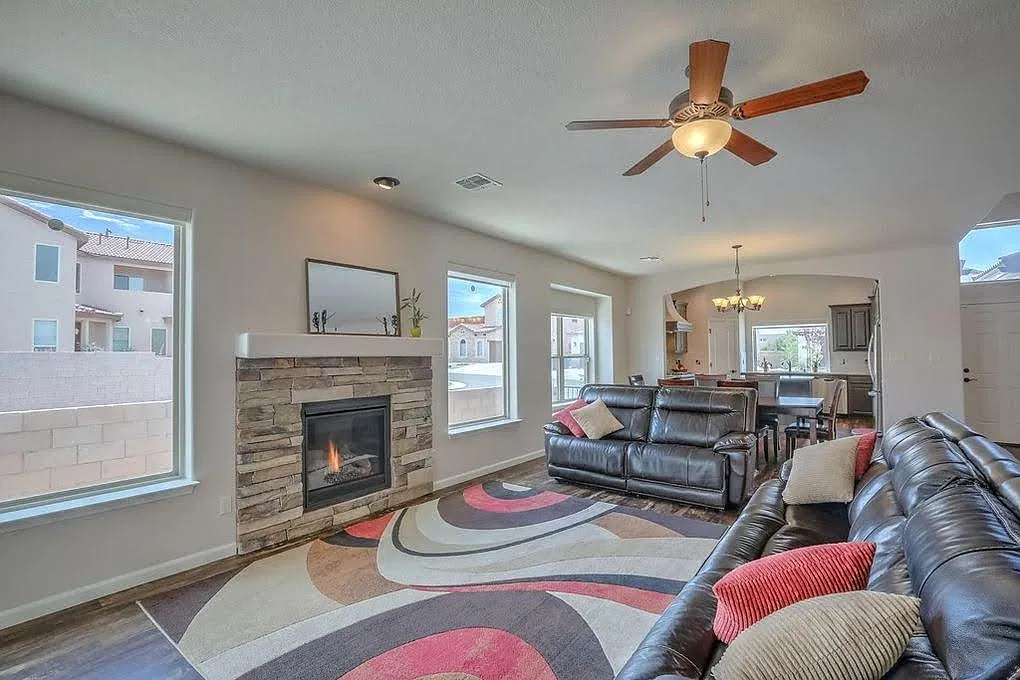 8827 Bernal Ct NE — Photo 4