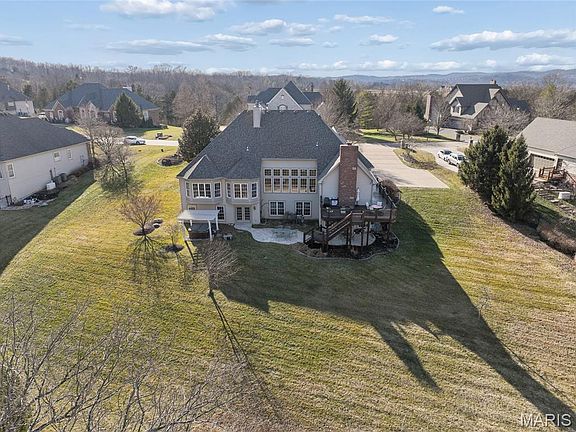 2nd image of 316 Barn Side Ln