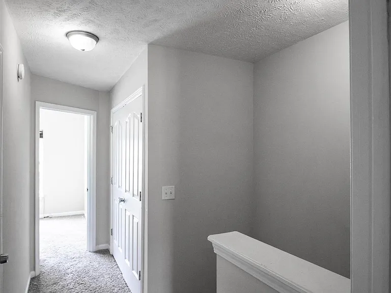 2961 S Rutherford Blvd #B-4 — Photo 10