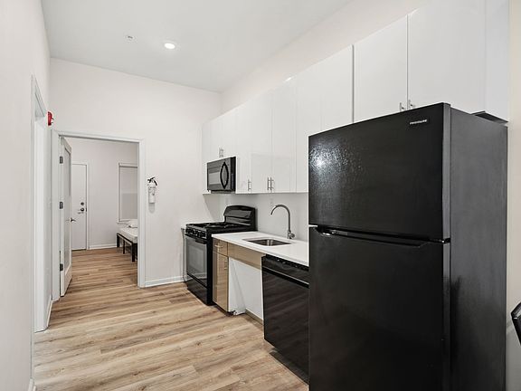 5th image of 1535 N 16th St #103