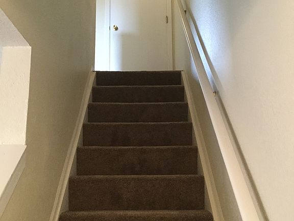 2nd image of 71 Willow Creek Dr APT 202