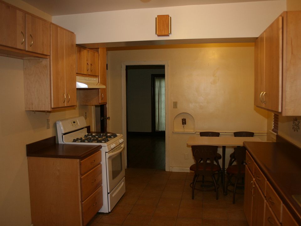 1st image of 3587 Washington Blvd
