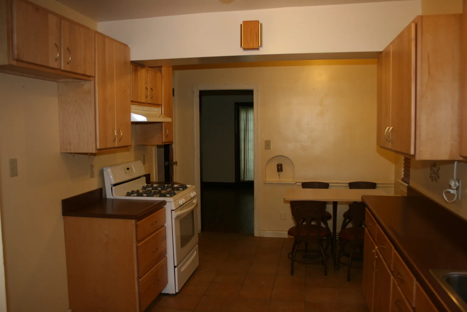 3587 Washington Blvd photo 1