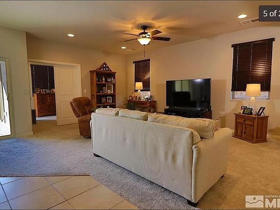 5th image of 565 Papaya Dr
