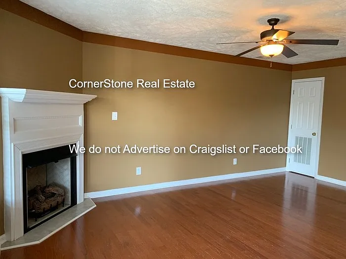 2 bed, 2.5 bath, 1008 sqft, $1,175 — Photo 2