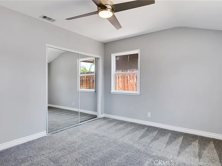 517 N Chalburn Ave — Photo 16