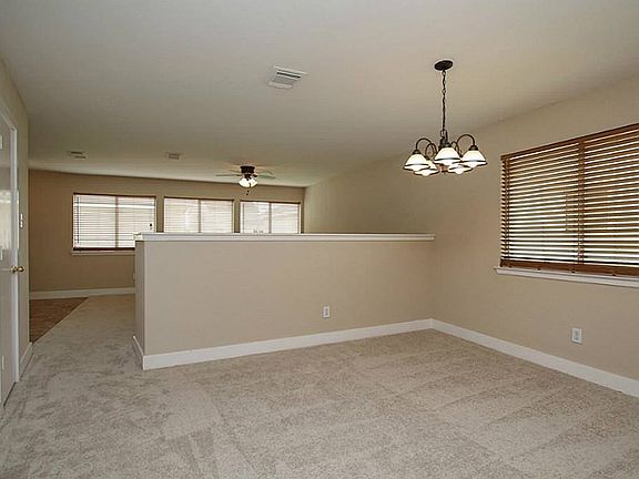 5th image of 20746 Settlers Lake Cir N