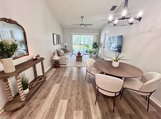 137 Wading Bird Cir #F-203, Naples, FL 34110