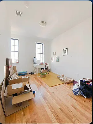 Rented by Massada Home Sales Inc | media 9