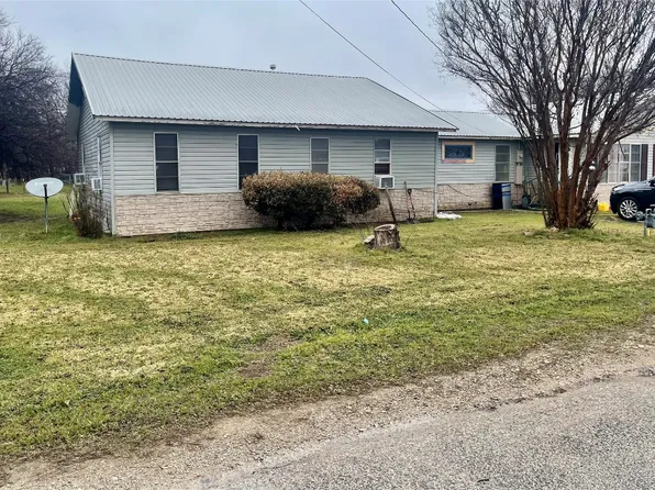 315 Division St, Graford, TX 76449