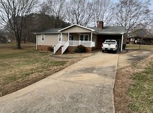 211 Hillcrest St, Shelby, NC 28152