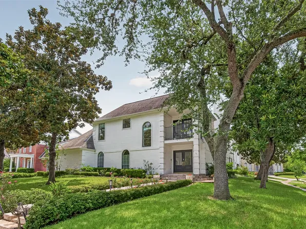 45 Clansmoor Ct, Sugar Land, TX 77479