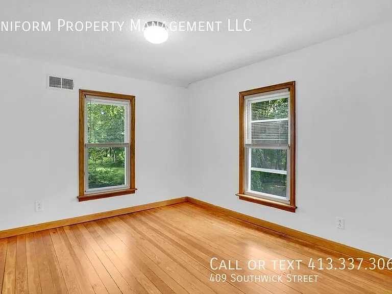 409 Southwick St — Photo 27