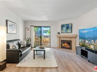 424 Oak St UNIT 127, Glendale, CA 91204