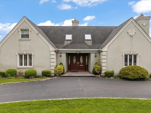 4520 Merrick Road, Massapequa, NY 11758