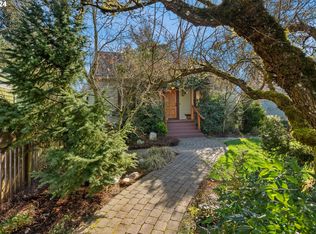 6824 SW 35th Ave, Portland, OR 97219