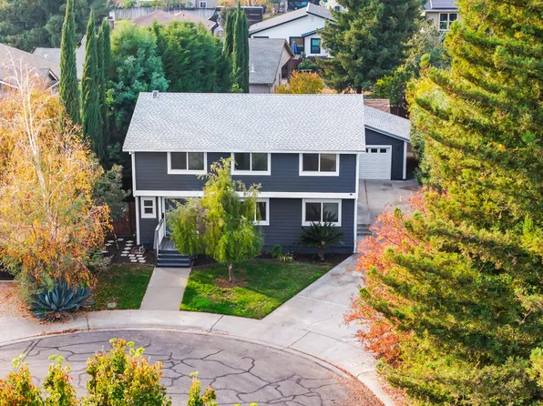 1200 Evergreen Ct, Woodland, CA 95695