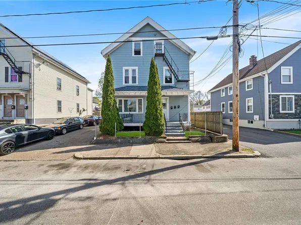 110 Cleveland St, Central Falls, RI 02863