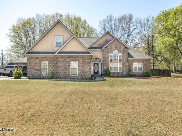 518 Southland Trl, Byron, GA 31008