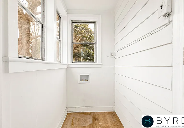 2958 Winston Churchill Dr — Photo 16