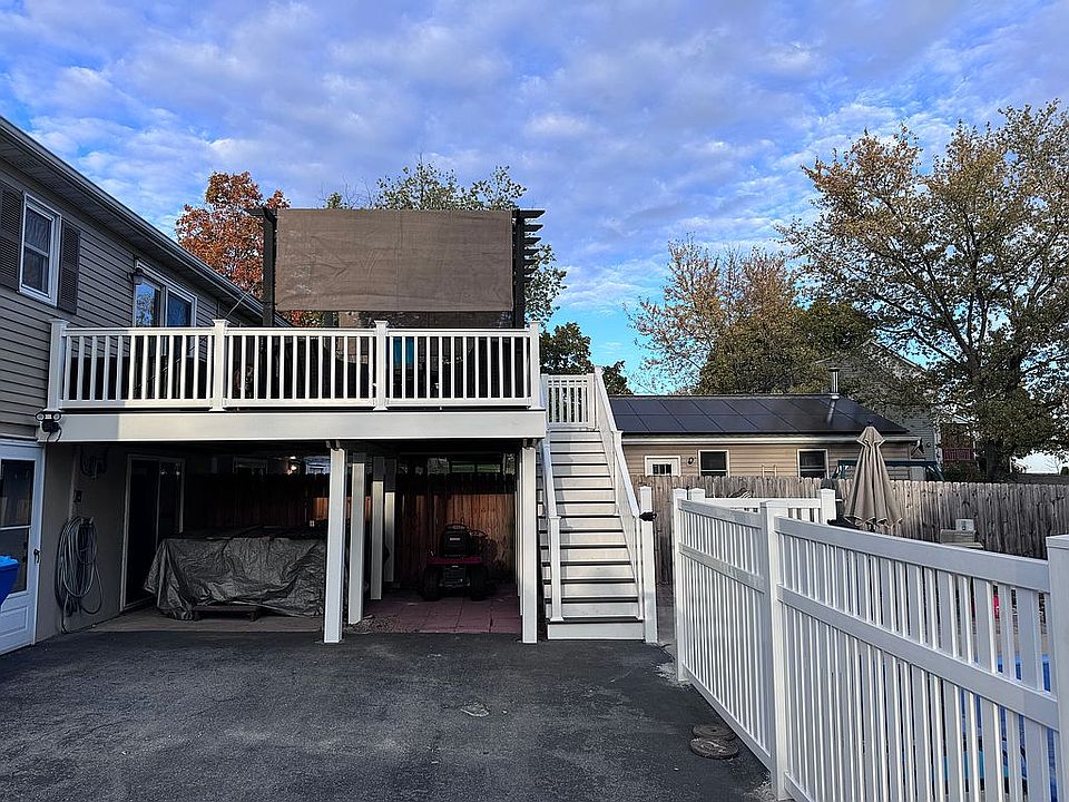 2nd image of 112 Hilltop View Way
