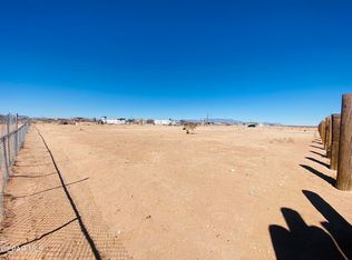 805 Windmill Dr, Chaparral, NM 88081