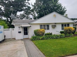 396 Argyle Rd, East Meadow, NY 11554